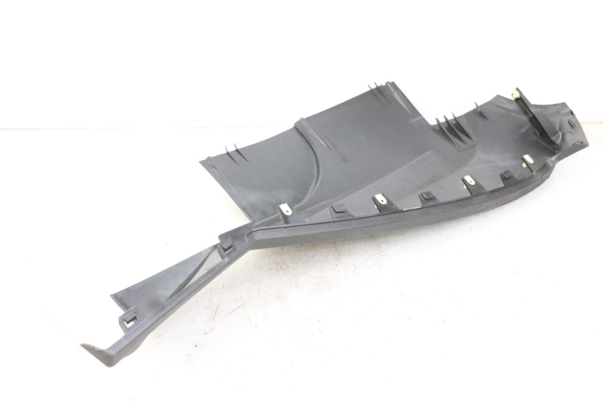 photo de PRAWA LISTWA BOCZNA PEUGEOT SATELIS 125 (2013 - 2018) - Część sprawdzona