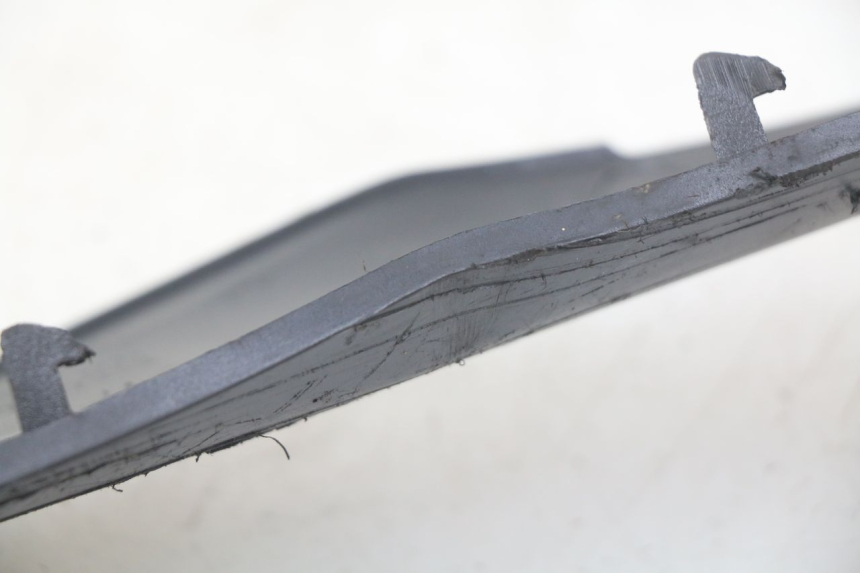 photo de PRAWA LISTWA BOCZNA TNT MOTOR ROMA 10' 2T 50 (2011 - 2018) - Szczegół części