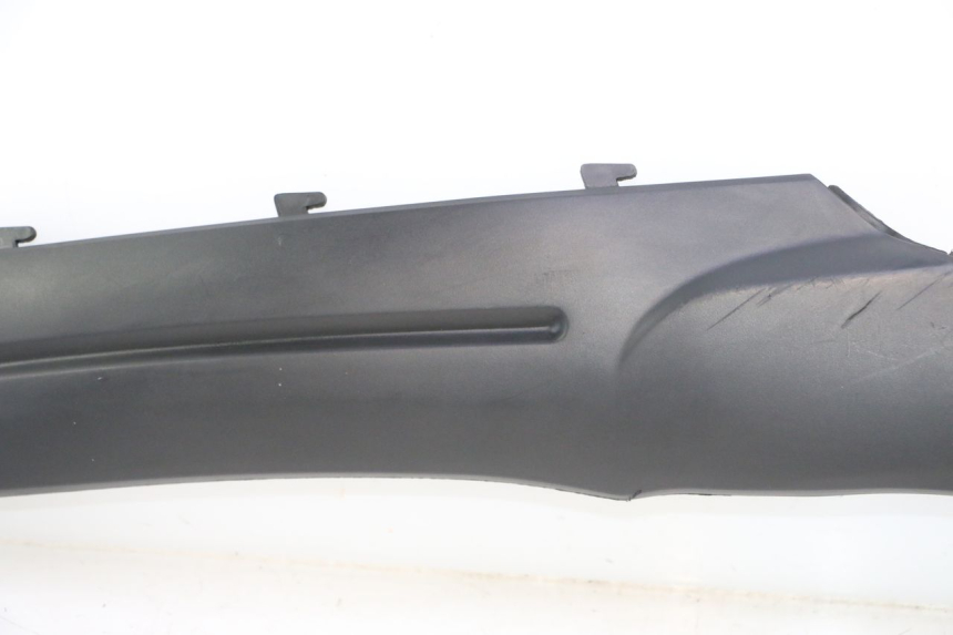 photo de PRAWA LISTWA BOCZNA TNT MOTOR ROMA 10' 2T 50 (2011 - 2018) - Oznaczenia i referencje