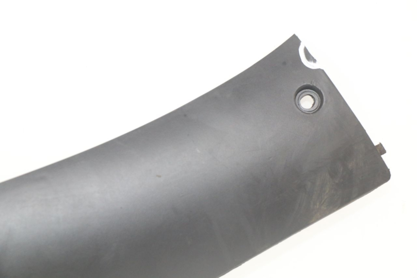 photo de PRAWA LISTWA PROGOWA TNT MOTOR ROMA 10' 4T 50 (2019 - 2022) - Oznaczenia i referencje