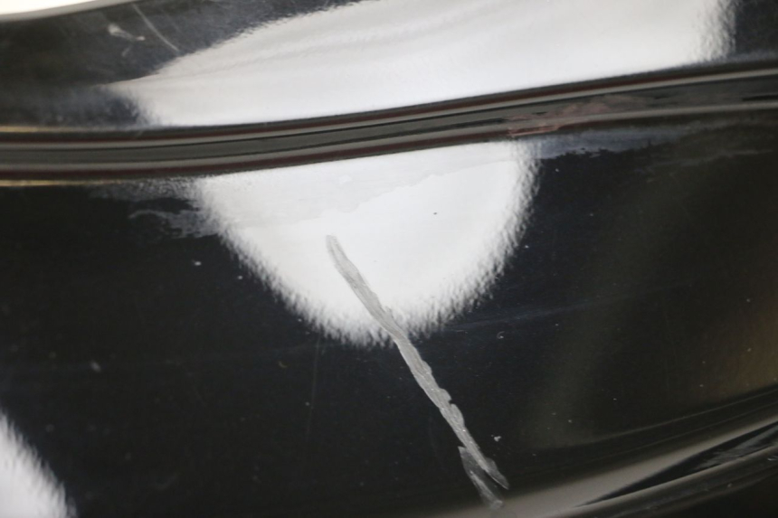 photo de PRAWA LISTWA PROGOWA DAELIM S3 125 (2010 - 2017) - Szczegół części