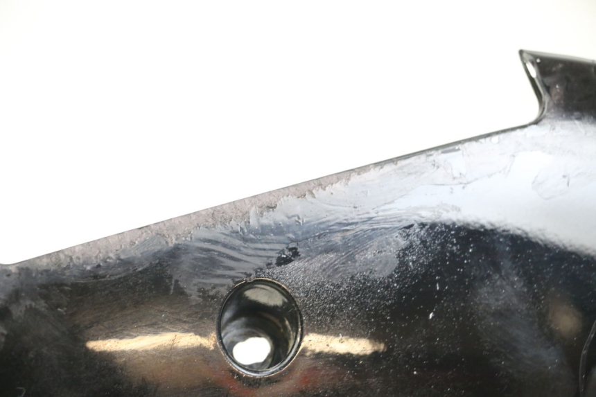 photo de PRAWA LISTWA PROGOWA DAELIM S3 125 (2010 - 2017) - Zoom stanu zużycia