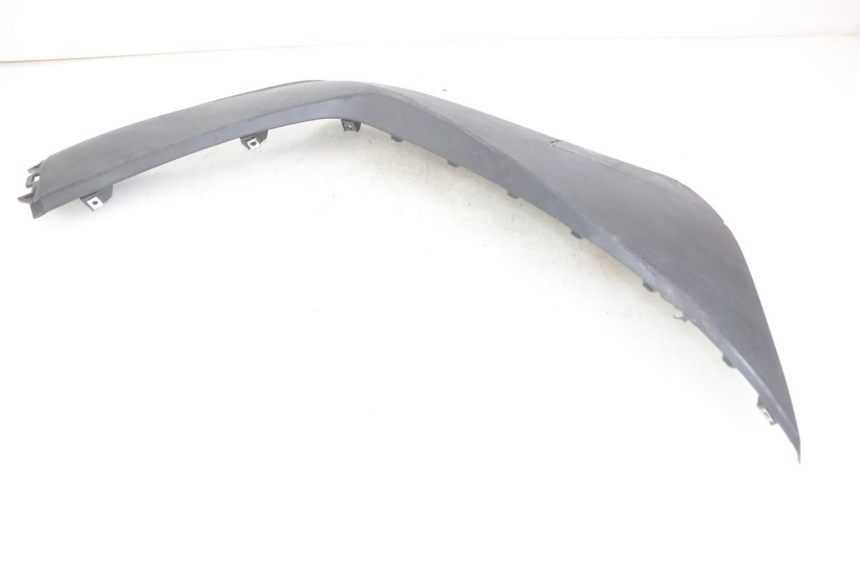 photo de PRAWA LISTWA PROGOWA JM MOTORS SANTANA 50 (2014 - 2023) - Punkty mocowania