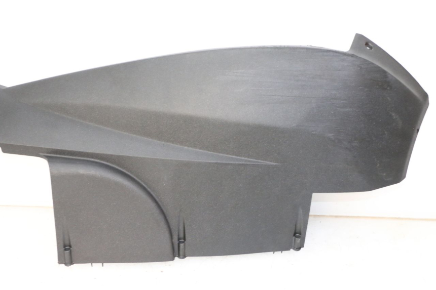 photo de PRAWA LISTWA BOCZNA PEUGEOT SATELIS 125 (2013 - 2018) - Widok ogólny