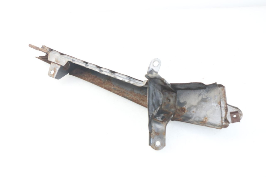 photo de PRAWA LISTWA BOCZNA PEUGEOT SC 50 (1988 - 1992) - Inny kąt widzenia