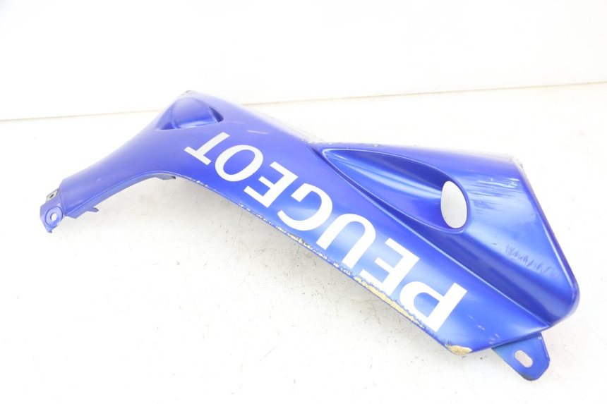 photo de PRAWA LISTWA BOCZNA PEUGEOT SPEEDFIGHT 2 LC 50 (2000 - 2009) - Zbliżenie techniczne