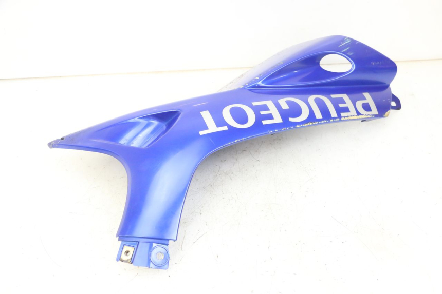 photo de PRAWA LISTWA BOCZNA PEUGEOT SPEEDFIGHT 2 LC 50 (2000 - 2009) - Punkty mocowania