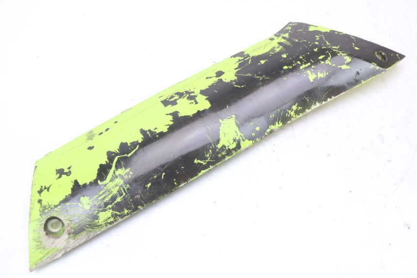 photo de PRAWA LISTWA BOCZNA PEUGEOT STREETZONE I 2T 50 (2018 - 2020) - Zoom stanu zużycia