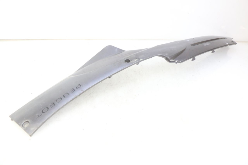 photo de PRAWA LISTWA PROGOWA PEUGEOT V-CLIC VCLIC 50 (2007 - 2013) - Zbliżenie techniczne