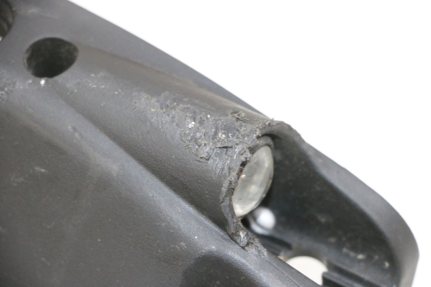 photo de PRAWA LISTWA BOCZNA DUALTRON VICTOR LIMITED 1 - Szczegóły charakterystyczne