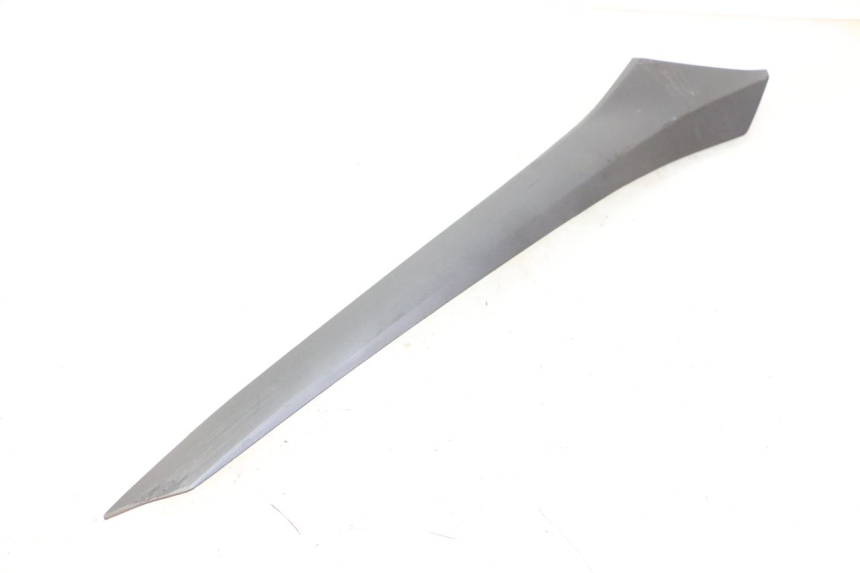 photo de PRAWA LISTWA BOCZNA YAMAHA XMAX X-MAX 125 (2021 - 2025) - Widok ogólny