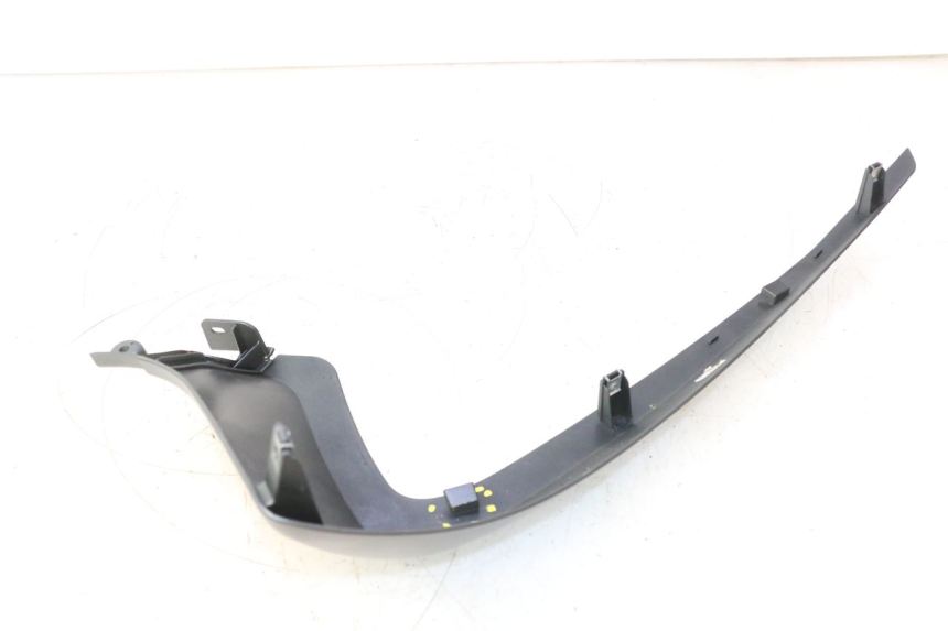 photo de PRAWA LISTWA BOCZNA YAMAHA X-MAX XMAX 125 (2010 - 2013) - Oznaczenia i referencje