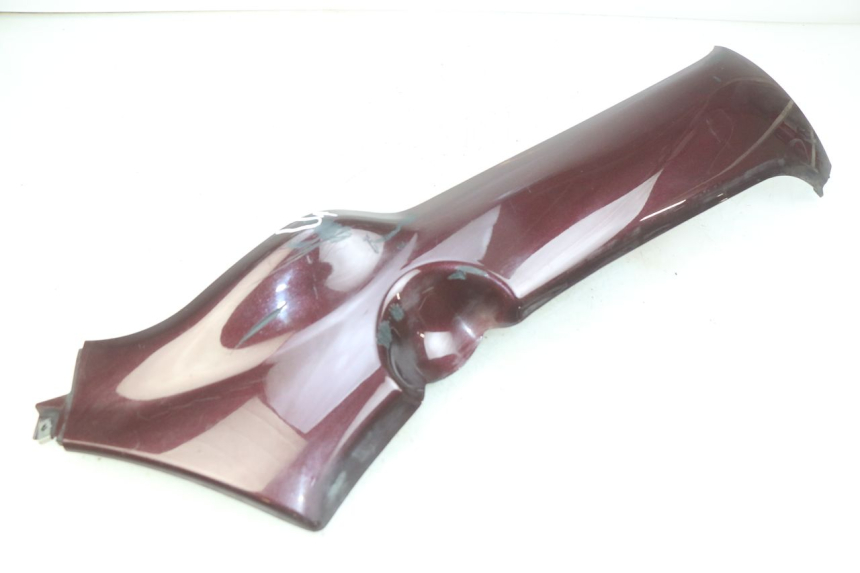 photo de PRAWA LISTWA BOCZNA PIAGGIO X8 125 (2004 - 2007) - Część sprawdzona