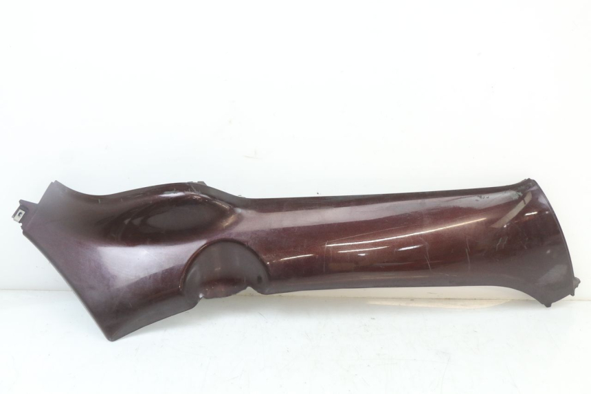 photo de PRAWA LISTWA BOCZNA PIAGGIO X8 125 (2004 - 2007) - Szczegół części