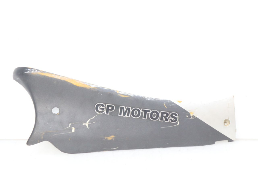 photo de PRAWA LISTWA PROGOWA YIYING YY50QT-10 50 (2007 - 2022) - Widok główny