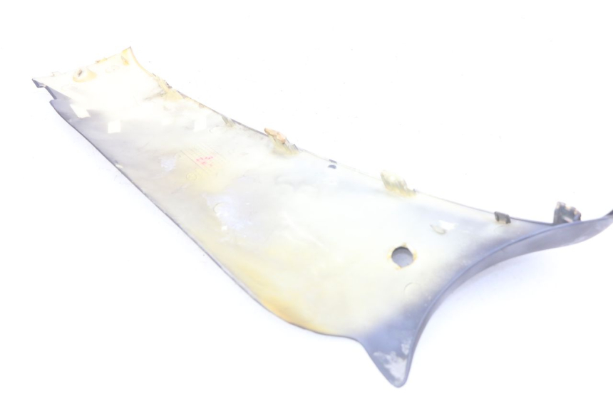 photo de PRAWA LISTWA PROGOWA YIYING YY50QT-10 50 (2007 - 2022) - Zoom stanu zużycia