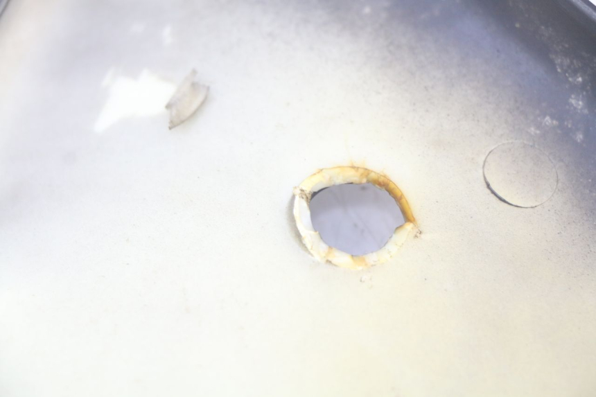 photo de PRAWA LISTWA PROGOWA YIYING YY50QT-10 50 (2007 - 2022) - Inny kąt widzenia