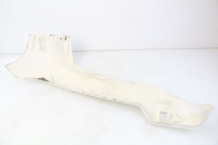 photo de progi boczne PEUGEOT E-VIVACITY 1 (2012 - 2018) - Zbliżenie komponentów