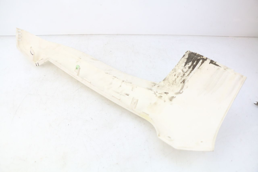 photo de progi boczne PEUGEOT E-VIVACITY 1 (2012 - 2018) - Zoom stanu zużycia