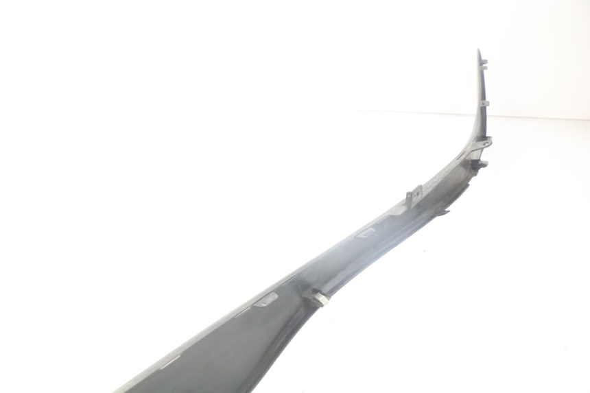 photo de LEWY PROG WLOTU POWIETRZA SUZUKI AN BURGMAN 400 (2006 - 2010) - Zoom stanu zużycia