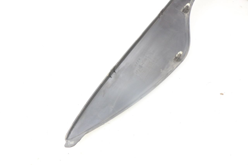 photo de LEWY PROG WLOTU POWIETRZA SUZUKI AN BURGMAN 400 (2006 - 2010) - Widok ogólny