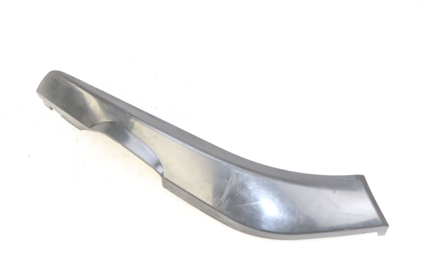 photo de LEWY PROG WZMACNIAJĄCY PIAGGIO BEVERLY 125 (2010 - 2015) - Widok główny