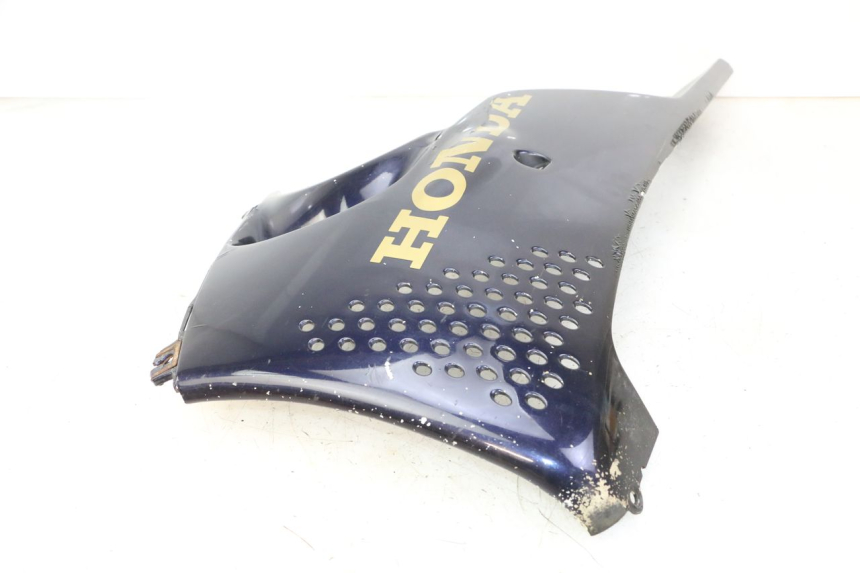 photo de LEWY PROG WLOTU POWIETRZA HONDA CBR RR FIREBLADE 900 (1992 - 1994) - Szczegóły charakterystyczne