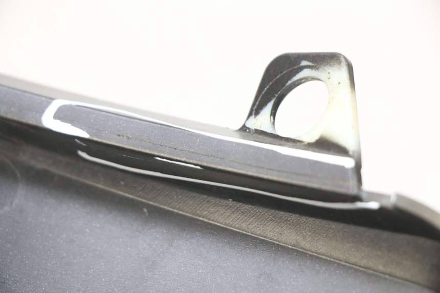 photo de LEWY PROG WLOTU POWIETRZA PEUGEOT CITYSTAR 125 (2011 - 2017) - Punkty mocowania