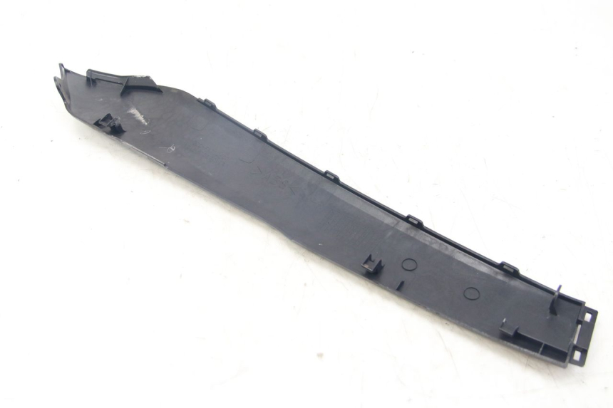 photo de LEWY PROG WZMACNIAJĄCY KAROSERIĘ YAMAHA D'ELIGHT DELIGHT 125 (2017 - 2020) - Zoom stanu zużycia