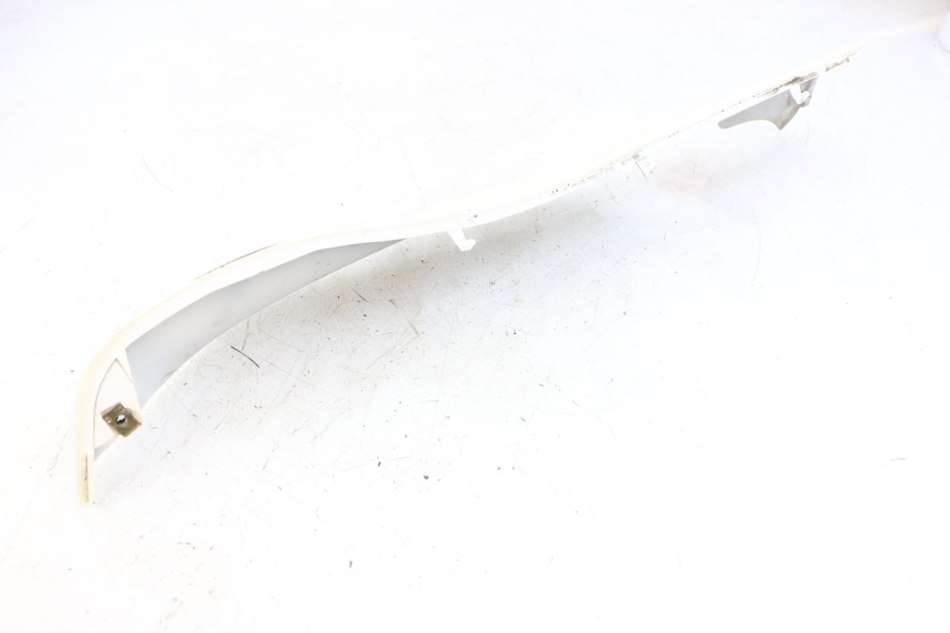 photo de LEWY PROG WLOTU POWIETRZA SYM FIDDLE 2 50 (2008 - 2013) - Punkty mocowania