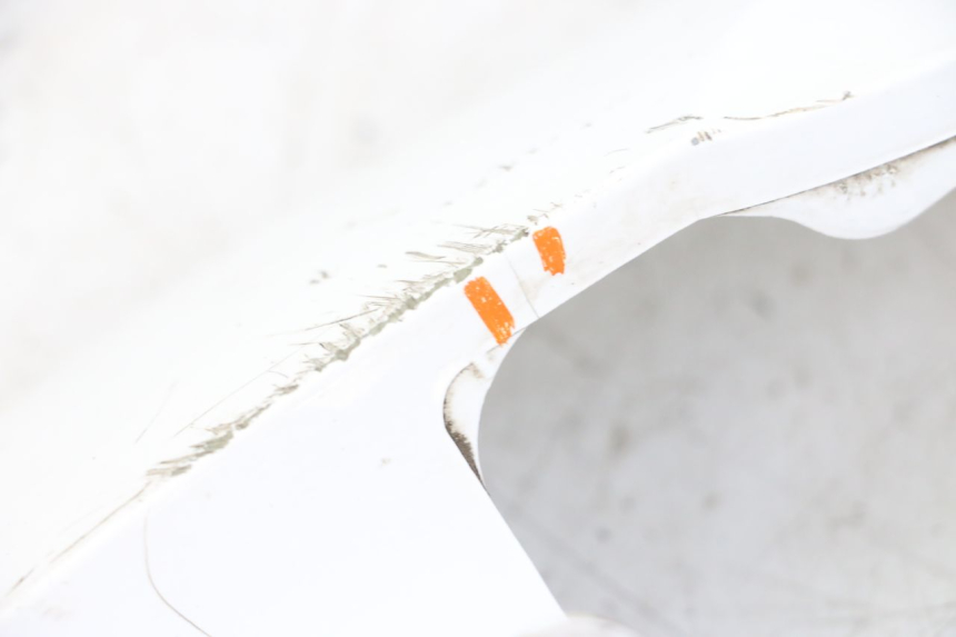 photo de LEWY PROG WLOTU POWIETRZA SYM FIDDLE 3 III 50 (2014 - 2020) - Zoom stanu zużycia