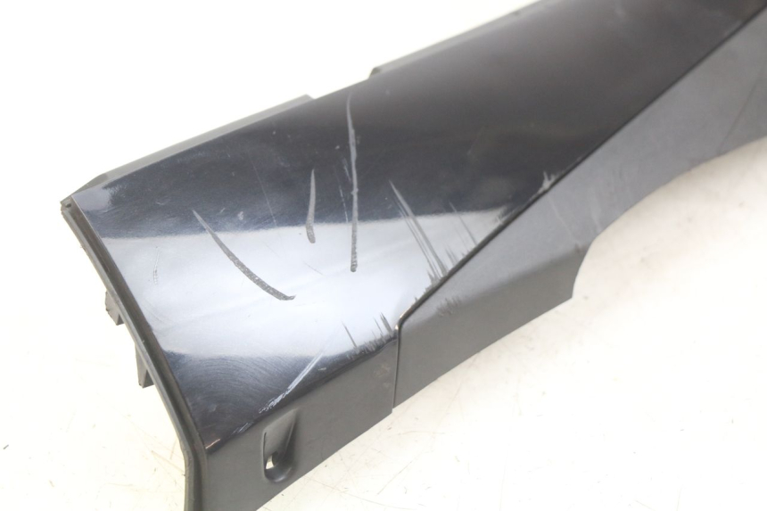 photo de LEWY PROG WLOTU POWIETRZA PIAGGIO FLY 4T 50 (2013 - 2017) - Część sprawdzona