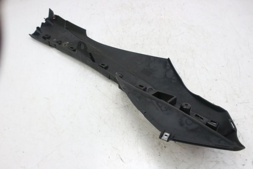 photo de LEWY PROG WLOTU POWIETRZA PIAGGIO FLY 4T 50 (2013 - 2017) - Inny kąt widzenia