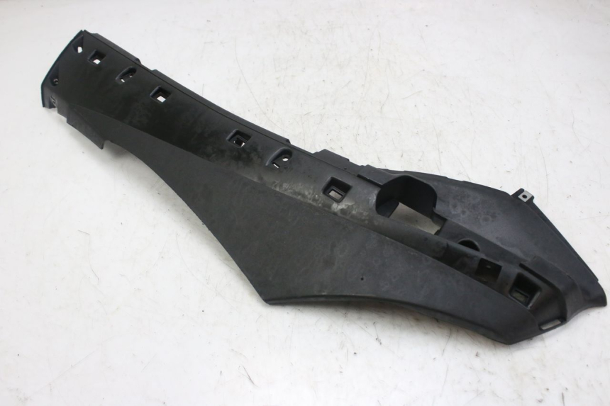 photo de LEWY PROG WLOTU POWIETRZA PIAGGIO FLY 4T 50 (2013 - 2017) - Widok ogólny