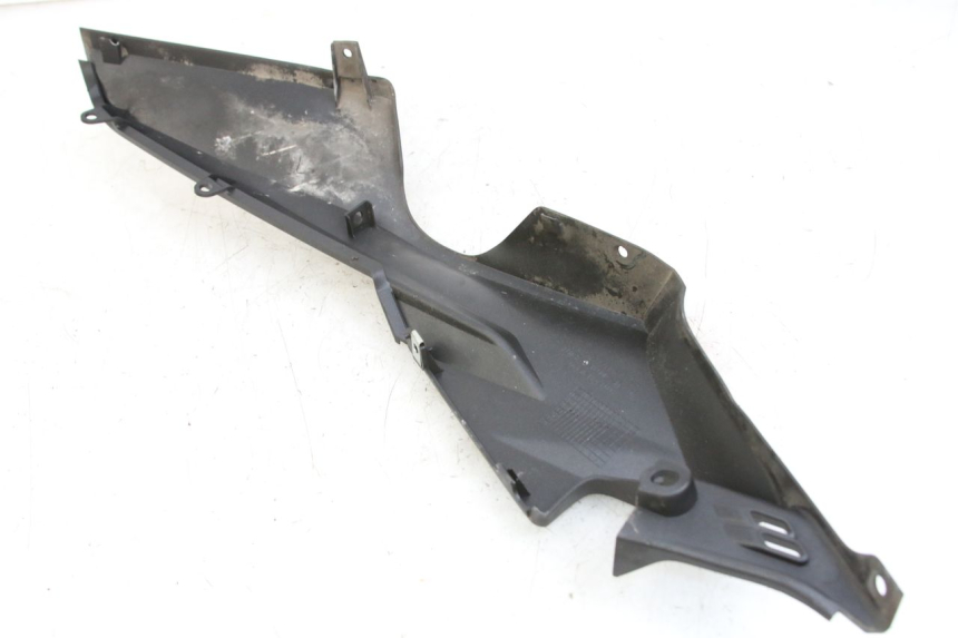 photo de LEWY PROG W SAMOCHODZIE HONDA FORZA 125 (2015 - 2016) - Zbliżenie techniczne