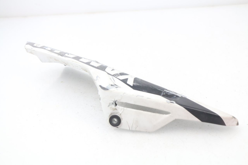 photo de LEWY PROG WZMACNIAJĄCY YAMAHA FZ8 800 (2010 - 2016) - Punkty mocowania