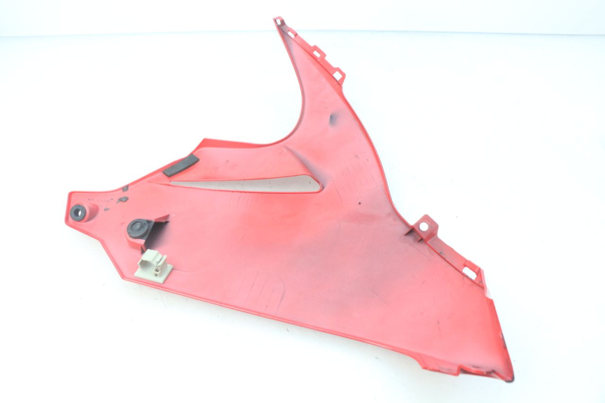 photo de LEWY PROG WLOTU POWIETRZA SUZUKI GSX-R GSXR 750 (2011 - 2016) - Zoom stanu zużycia