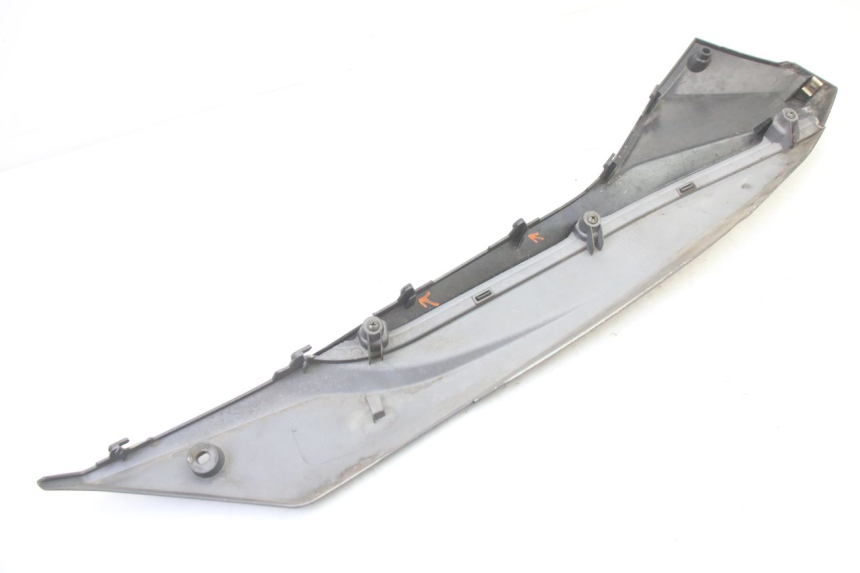 photo de LEWY PROG WLOTU POWIETRZA SYM JET 14 4T 50 (2018 - 2022) - Zbliżenie techniczne