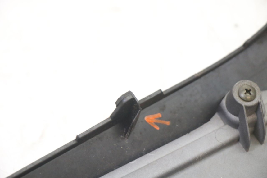 photo de LEWY PROG WLOTU POWIETRZA SYM JET 14 4T 50 (2018 - 2022) - Stan powierzchni