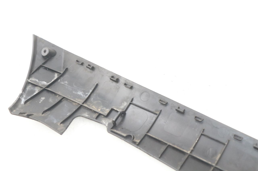 photo de LEWY PROG WZMACNIAJĄCY KAROSERIĘ PEUGEOT KISBEE 2T 50 (2010 - 2017) - Szczegół części