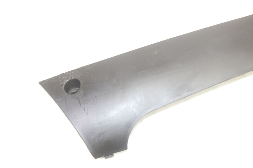 photo de LEWY PROG WZMACNIAJĄCY KAROSERIĘ PEUGEOT KISBEE 2T 50 (2010 - 2017) - Szczegół części