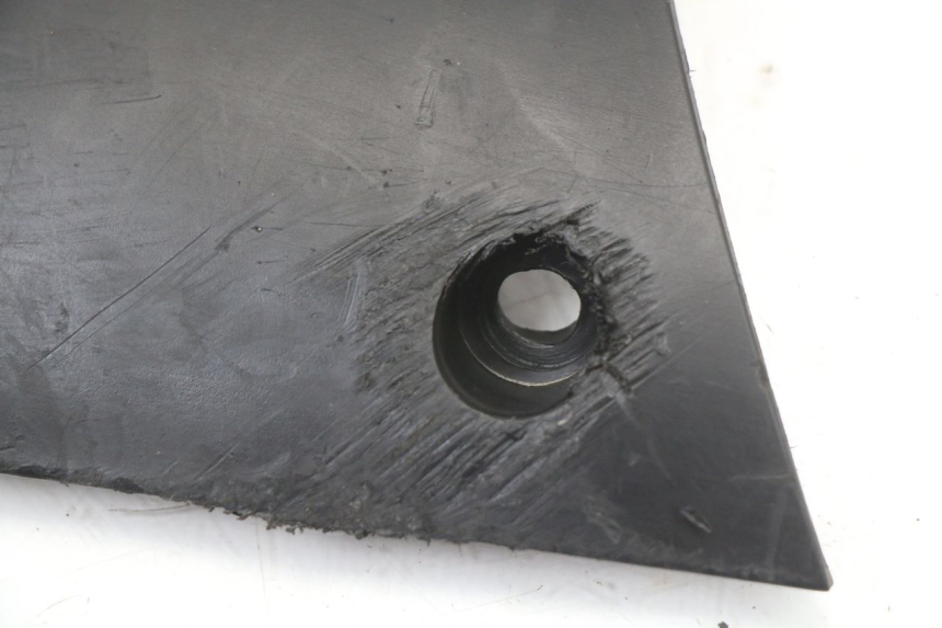 photo de LEWY PROG WLOTU POWIETRZA PEUGEOT KISBEE 4T 50 (2010 - 2017) - Inny kąt widzenia