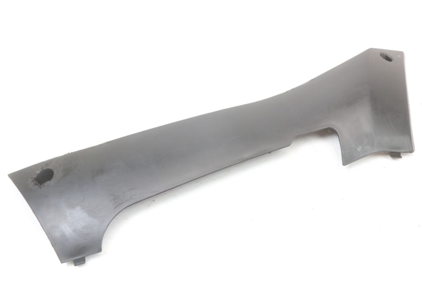 photo de LEWY PROG WLOTU POWIETRZA PEUGEOT KISBEE 4T 50 (2010 - 2017) - Zbliżenie techniczne