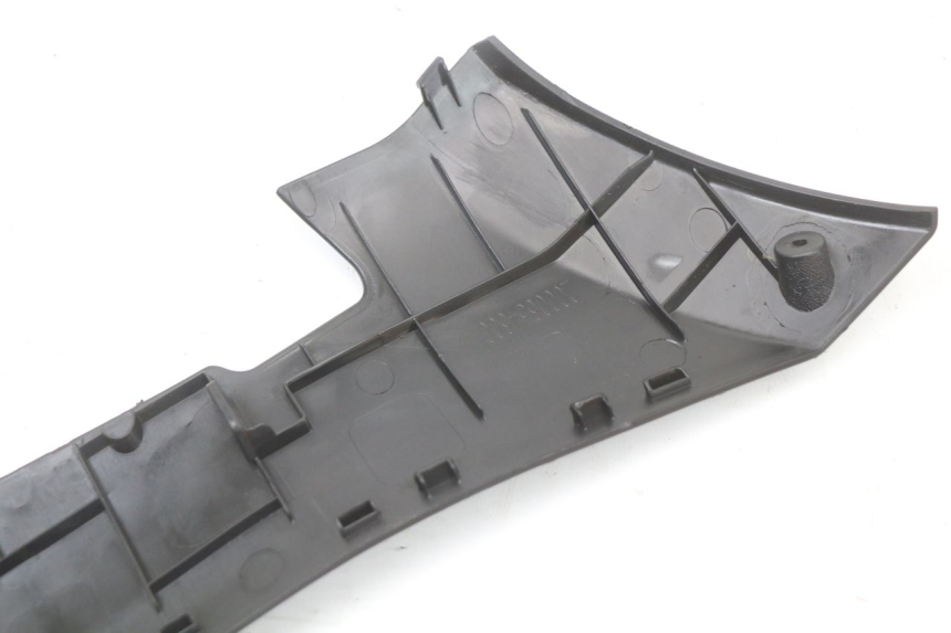 photo de LEWY PROG WLOTU POWIETRZA PEUGEOT KISBEE 4T 50 (2010 - 2017) - Stan powierzchni