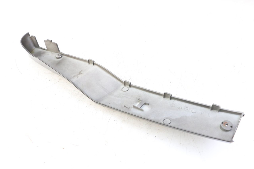 photo de LEWY PROG WLOTU POWIETRZA KYMCO PEOPLE S 125 (2000 - 2008) - Szczegół części