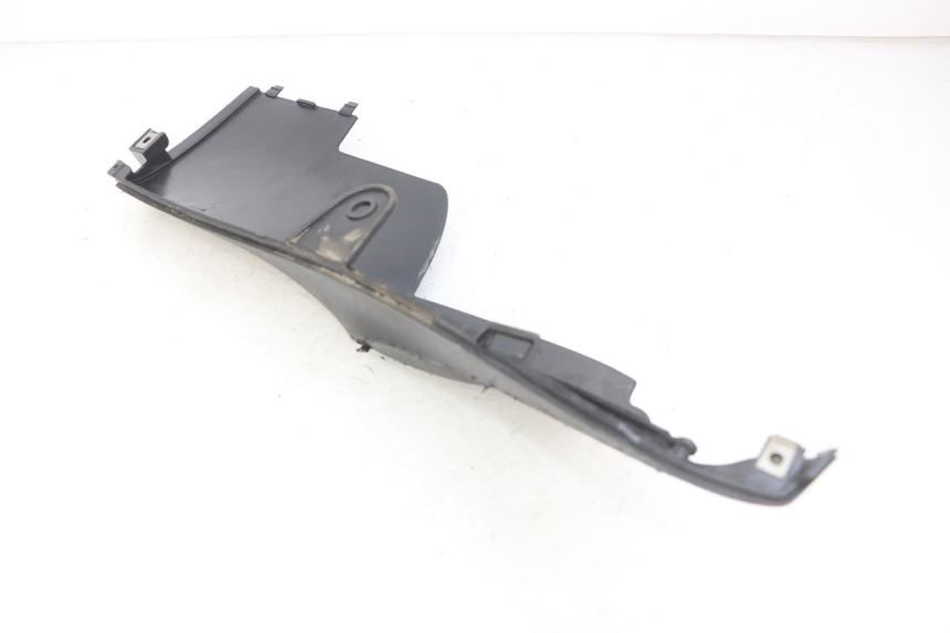 photo de LEWY PROG WLOTU POWIETRZA PIAGGIO LIBERTY IGET 4T 50 (2015 - 2020) - Szczegół części