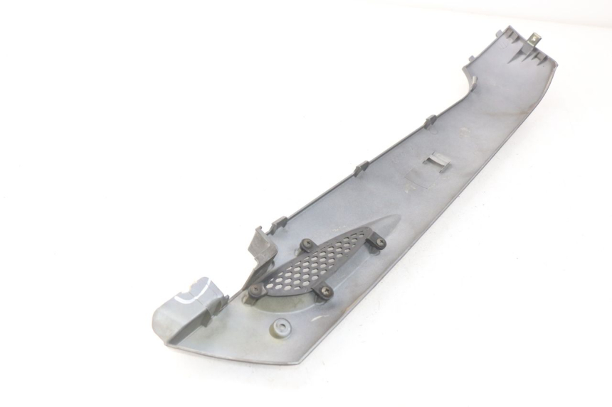 photo de LEWY PROG WÓZKA KYMCO LIKE 4T 50 (2009 - 2018) - Zoom stanu zużycia