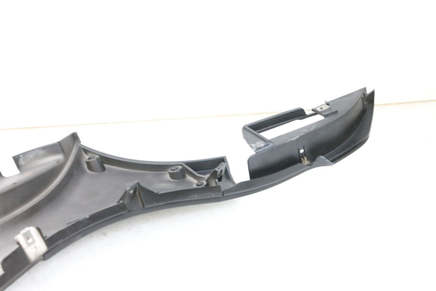 photo de LEWY PROG WLOTU POWIETRZA PIAGGIO MP3 HPE 350 (2018 - 2020) - Część sprawdzona