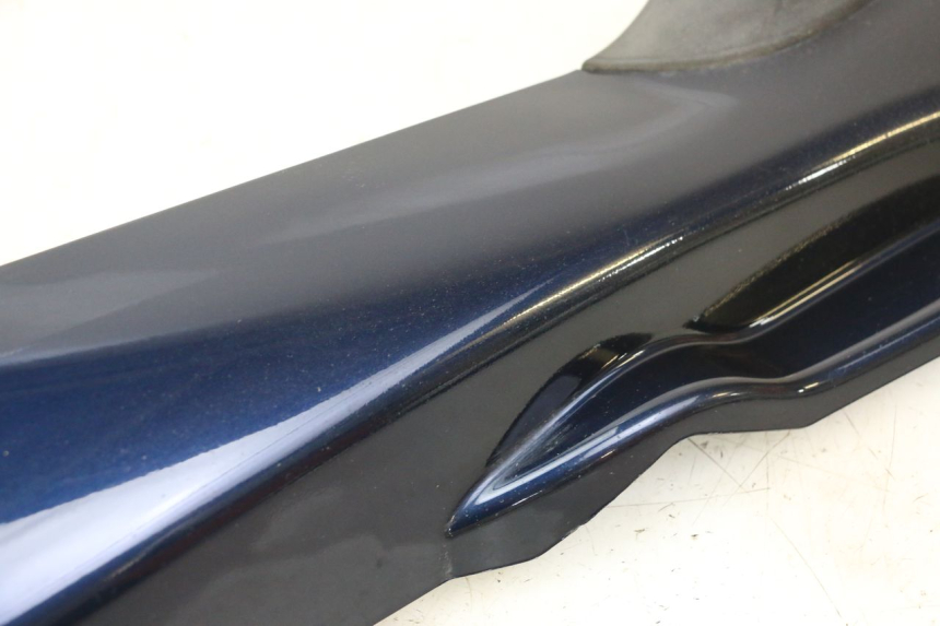 photo de LEWY PROG WLOTU POWIETRZA PIAGGIO MP3 RL 250 (2006 - 2010) - Zoom stanu zużycia