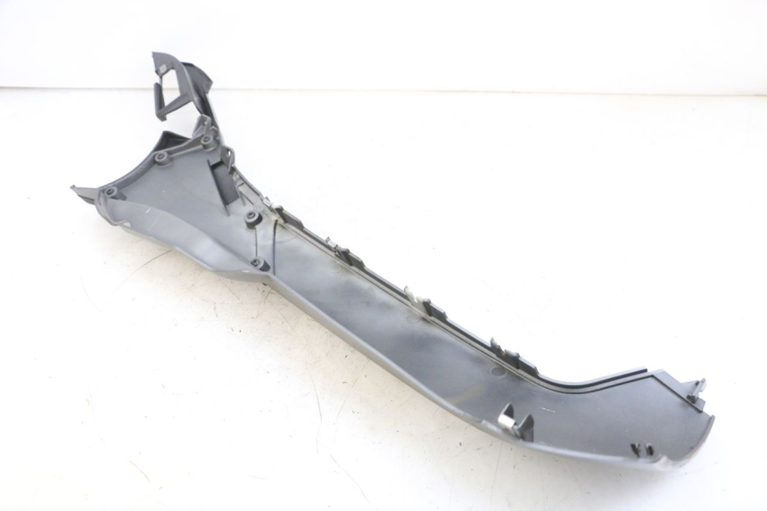 photo de LEWY PROG WZMACNIAJĄCY PIAGGIO MP3 500 (2016 - 2018) - Zbliżenie techniczne